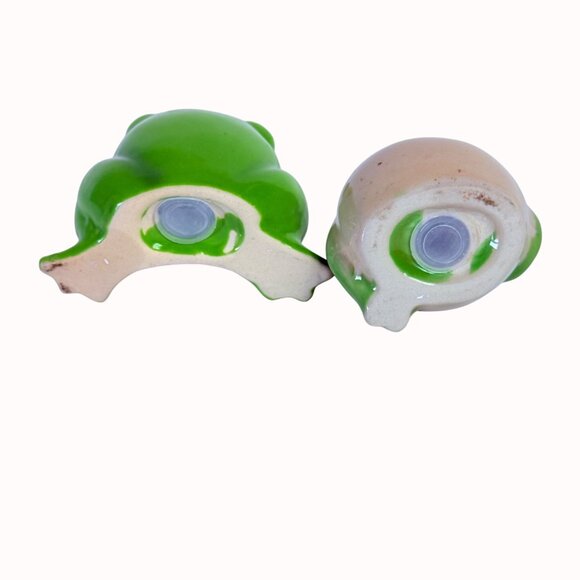 Frog Salt Pepper Shakers Stoneware Kitschy Retro Novelty Kitchen Decor Green - Picture 7 of 13